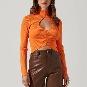 ASTR the label turtle neck light sweater top